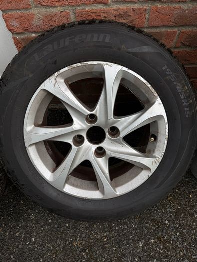 Peugeot 208 alloys 16in (2) only with four winter tyres 195/65R15