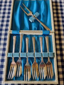 Vintage silver plated cake forks