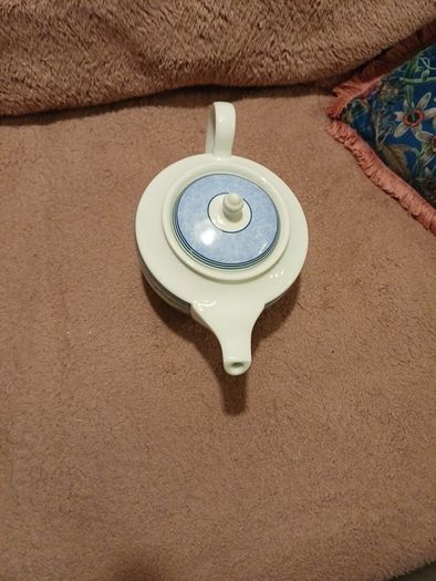 Wedgwood porcelain teapot
