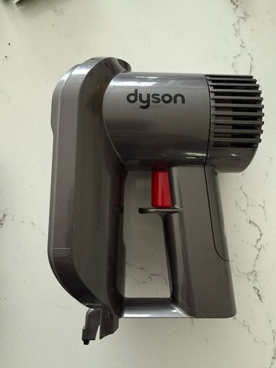Dyson DC44