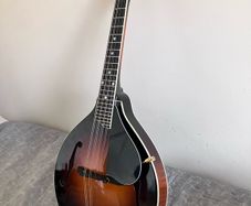 Kentucky KM500 Mandolin
