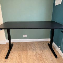 Large 63 Electric Height Adjust Sit/Stand Desk