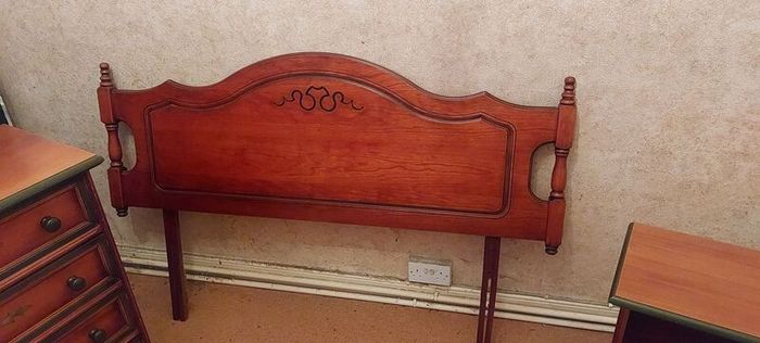 Bedroom set