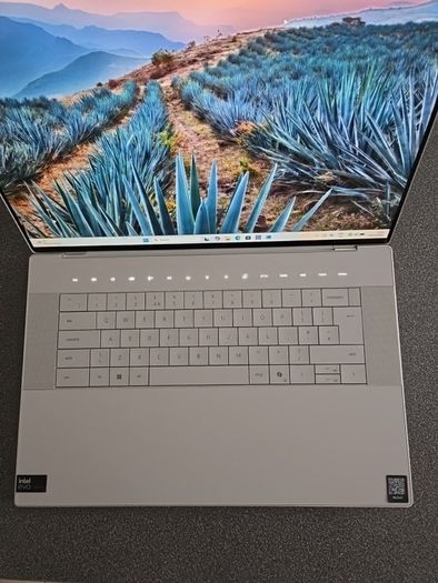 Dell XPS 16 Laptop