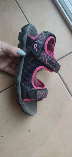 Regatta sandals 2.5 uk
