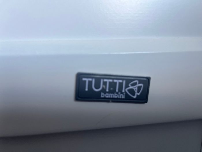 Cot bed