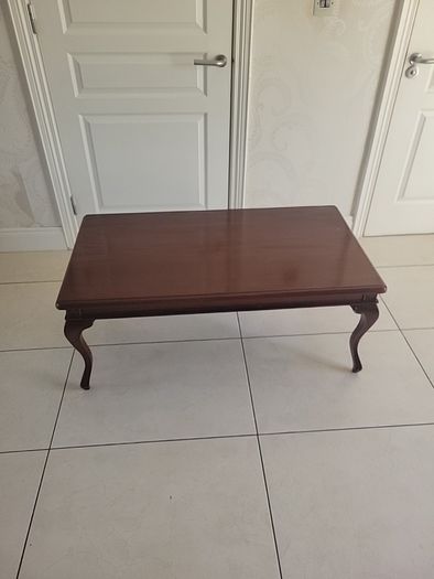 Mahogany coffee table