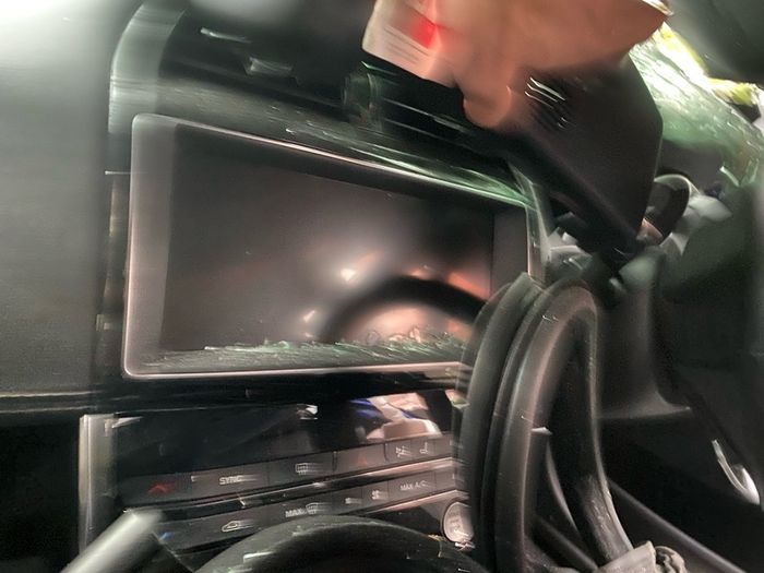 2016 Jaguar Xe Breaking For Parts