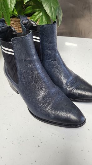 TOMMY HILFIGER Navy pointed ankle boots Sz 40 (Fit 7UK) - Rrp 180 (New)
