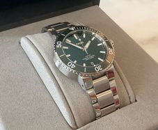 Oris Aquis Date