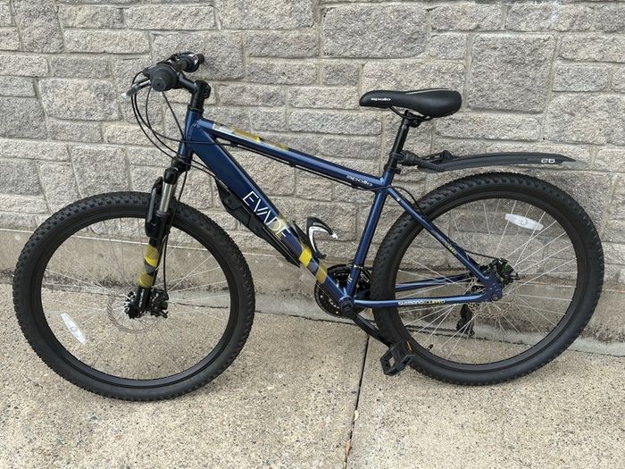 Apollo Evade Mountain Bike