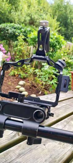 SmallRig Basic Shoulder Kit 2896 + Black Mamba Cage Kit for Canon EOS R5 C / R5 / R6 + Extras