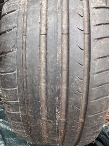 245/40/19 Dunlop sport maxx runflat bmw Mercedes run flat tyre
