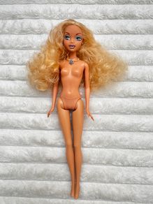 Barbie My Scene Hanging Out Kennedy Doll Mattel 2003 Damaged Hand Used Please see photos