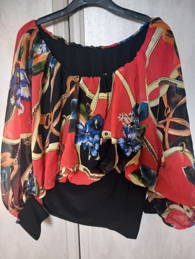Womens Off the Shoulder Top Perfect Condition