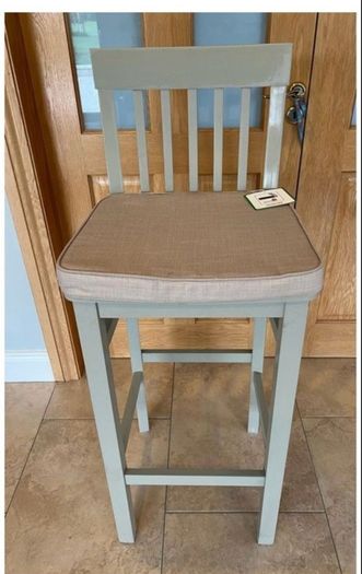 Kitchen bar stool