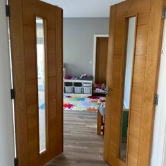 Oak engineered double doors with glass panels