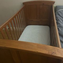 Baby cot