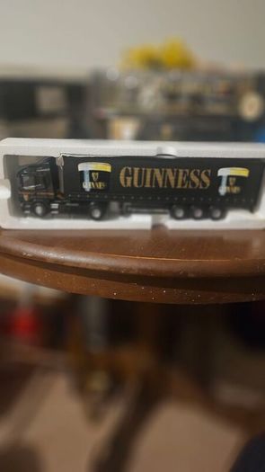 Guinness scania curtainside