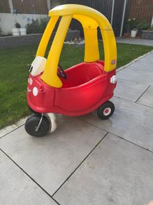 Toy car