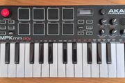 Akai Mini Play