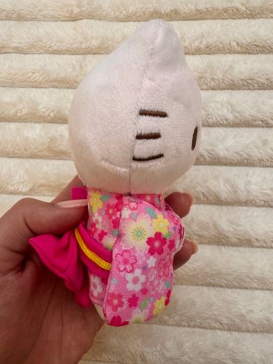 Hello Kitty Sanio Sakura Kimono  pink floral  Mini approx. 14 cm. Used please see photos