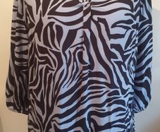 Cecil Animal Print Tunic Top Blouse New With Tags Black & Blue Guest Holidays Size L UK16-18 Payment By REVOLUT or PAYPAL