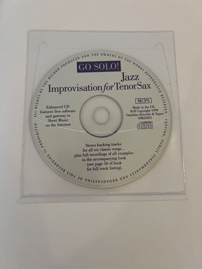 Sheet music GO Solo Jazz  Improvisation For Tenor Sax Book and CD