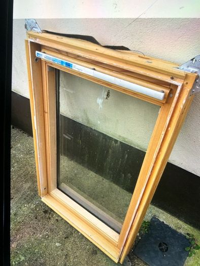 velux windows 4 in total with tile flashing 50 euros each