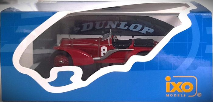 Diecast Model Le Mans Winning Alfa Romeo 8C 2300 Le Mans 1932 1st - IXO 1:43