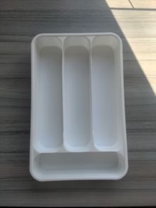 Cutlery drawer seperater