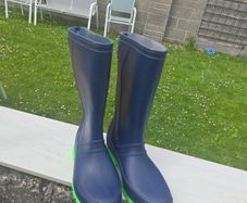 kids wellies