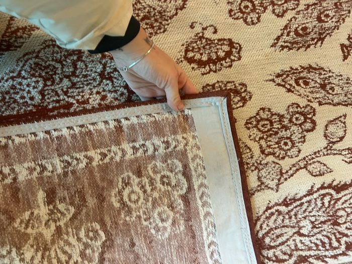 large area rug (new)