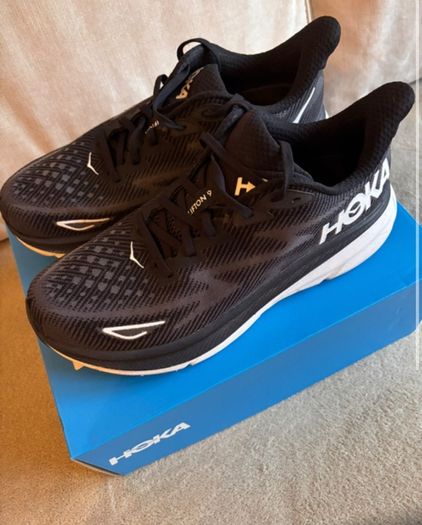 hoka shoes