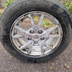 Vauxhall Astra alloy wheel
