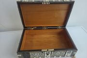 Antique Japanese Ivory trinket box - 1900 century