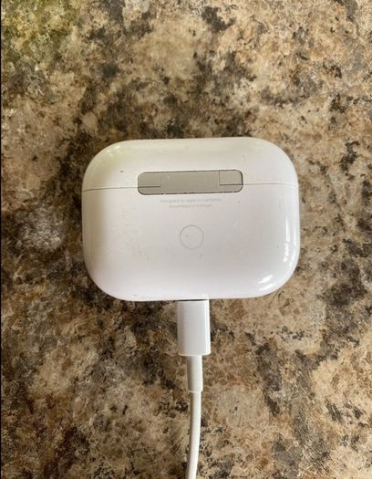 AirPods pro case