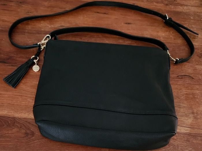Tommy Hilfiger Shoulder Bag / Hand Bag - Genuine