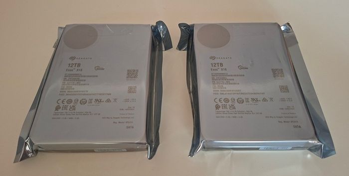 Seagate Exos X18 24TB (2 x 12TB) 7200 RPM SATA 6Gb/s 3.5" Enterprise Hard Drive
