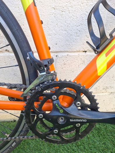 Felt FR 50 Carbon Fork/Aluminium Frame Road Bike