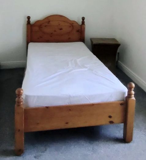 Good Quality Solid Pine Single Bed Frame - Can Deliver
