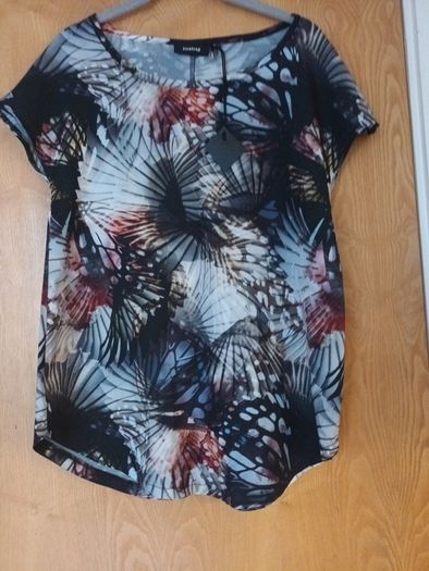 Firetrap  Ladies Multi -Coloured Top.   Size 12.   B.N.W.T.