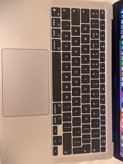 MacBook Air M1 13.3 with Magic Mouse boxed