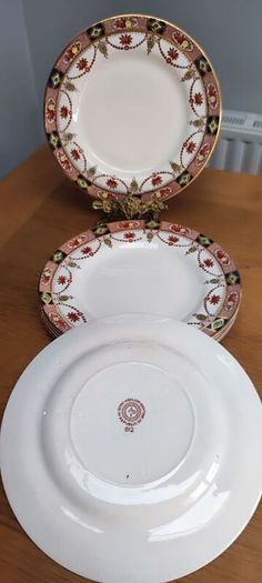 Vintage Arklow 812 Dinner Plates 23 cm diameter