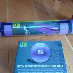 Urban Fitness Yoga Matt & Resistance Ball