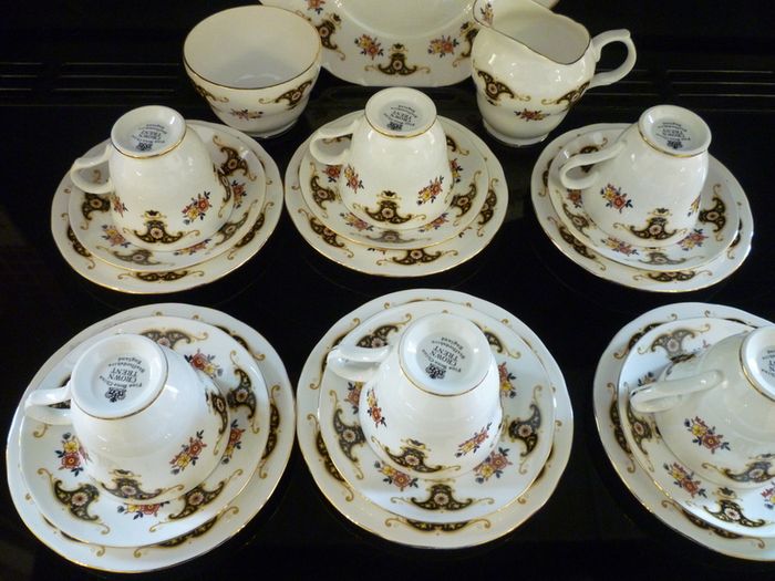 Crown Trent Fine bone China Staffordshire England tea coffee set. Complete 21 piece set