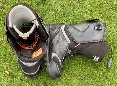 ThirtyTwo snowboard boots (UK11-12)