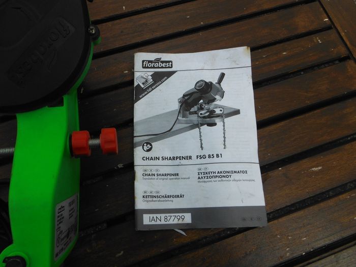 Chain sharpener chainsaw