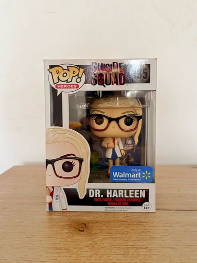 Dr Harleen / Harley Quinn - Funko Pop