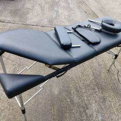 Portable massage table